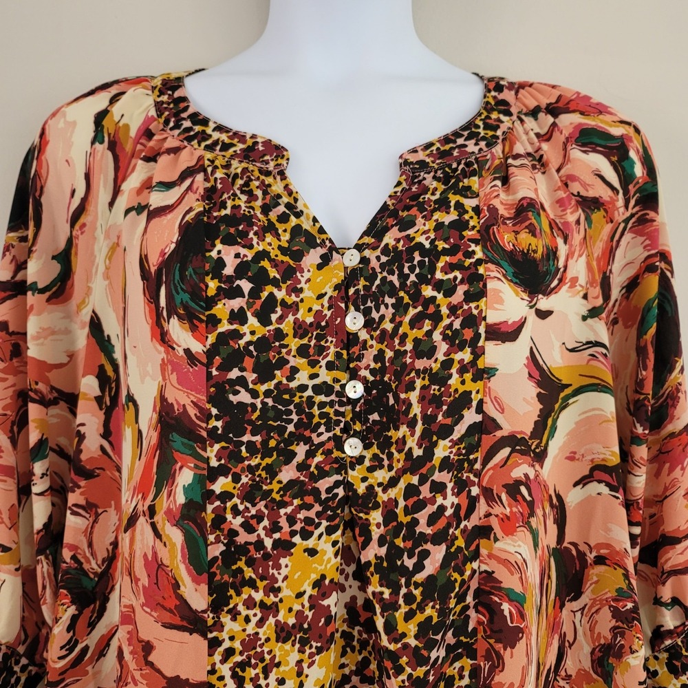 FIG & FLOWER Size 1X Floral Animal Print Chiffon Blouse 3/4 Sleeve Popover Top - Picture 3 of 8